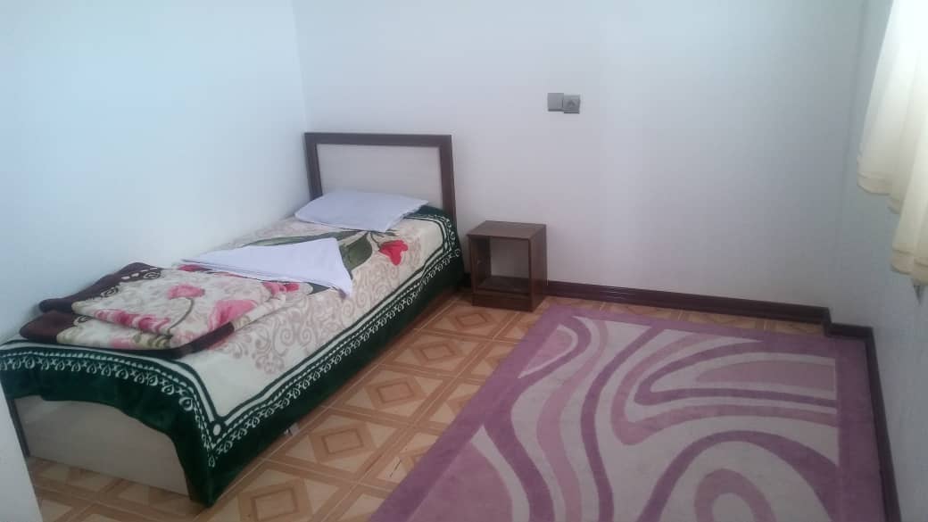 اجاره آپارتمان مبله در امام راین- یک خواب طبقه ی اول