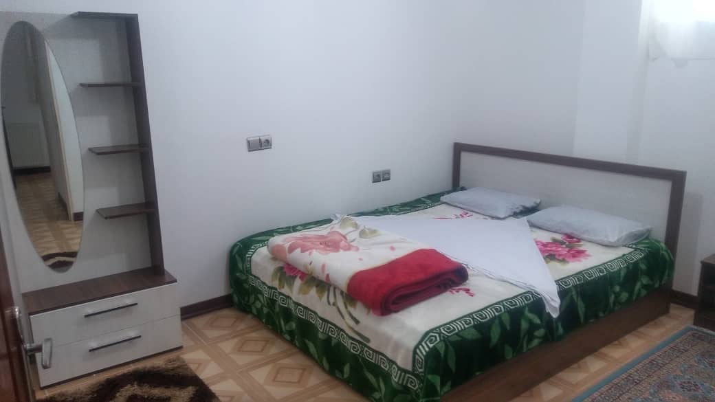 اجاره آپارتمان مبله در امام راین- یک خواب طبقه ی اول