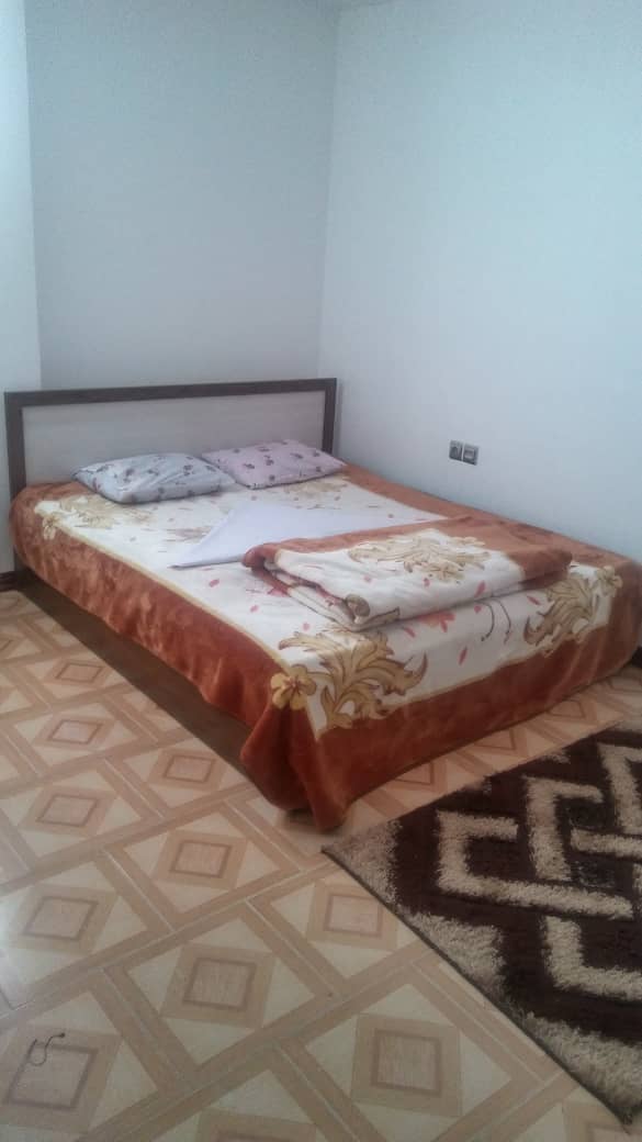 اجاره آپارتمان مبله در راین کرمان- دو خوابه طبقه ی سوم