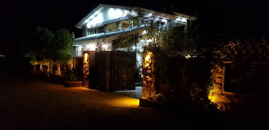 اجاره ویلا با استخرسرپوشیده آبسرد فیروزکوه