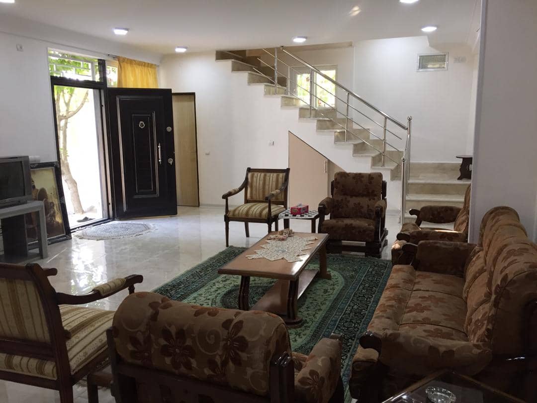 اجاره ویلا استخردار در بهارک کردان 