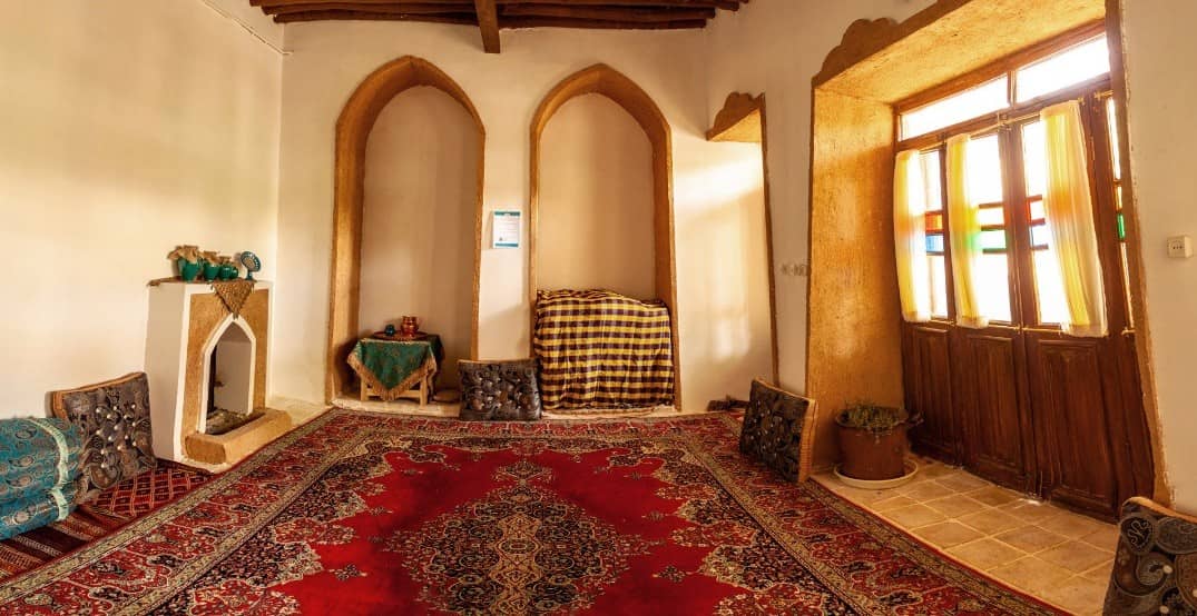 اجاره اتاق بومگردی در شهدا اقلید - سه دری