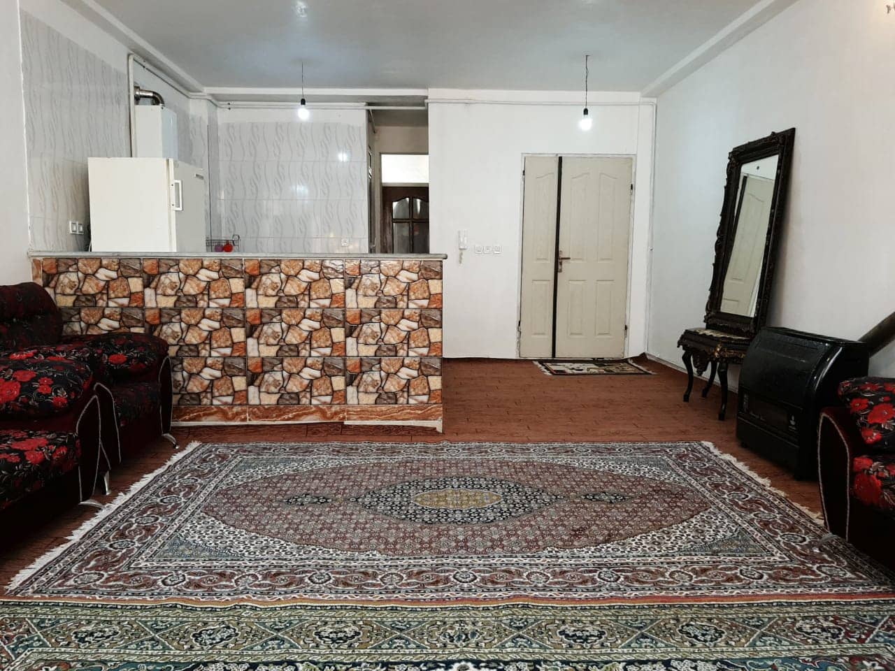 اجاره منزل مبله در شهرک ندرتی اردبیل -  طبقه اول