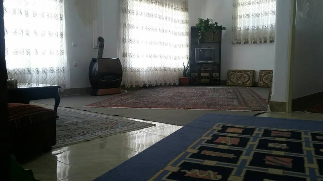 اجاره منزل ویلایی اجاره ای در اورامان کردستان - طاهری