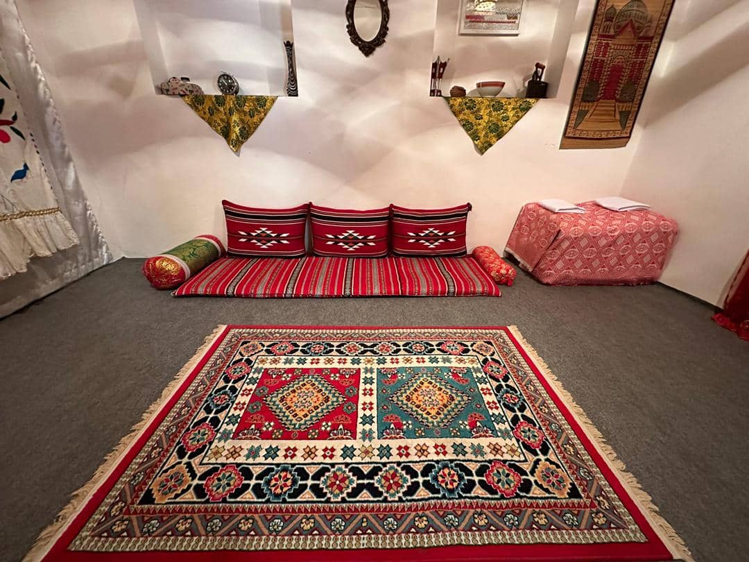 اجاره بومگردی سنتی نزدیک ساحل - کنگان - اتاق بی بی