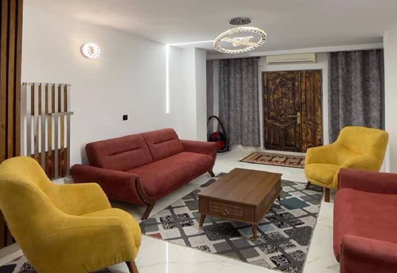 اجاره ویلا یک خوابه 100 متری  با استخر آبگرم ساحل آرام