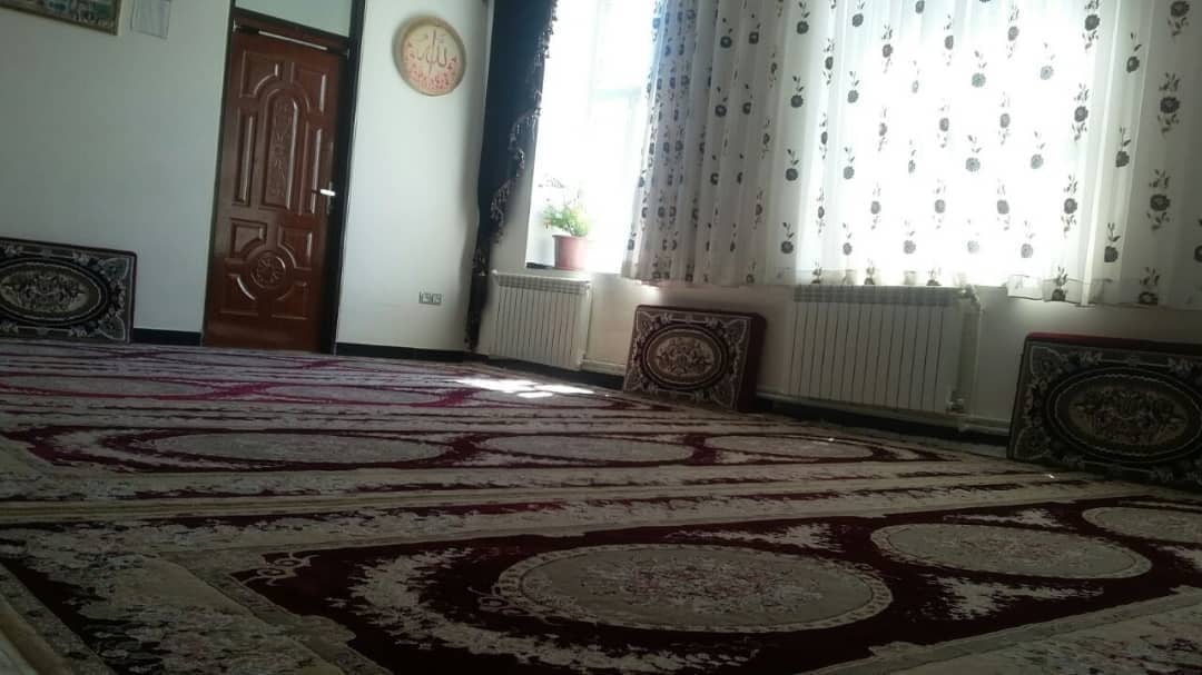 اجاره خانه ییلاقی تمیز در اورامان کردستان - فرزاد بهرامی