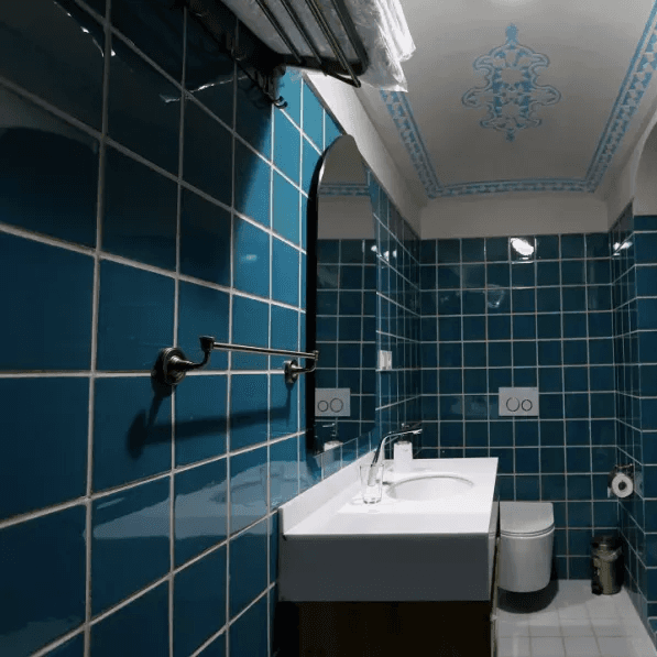 اقامتگاه سنتی در خیابان فاضل نراقی کاشان - 101 توئین محوطه 