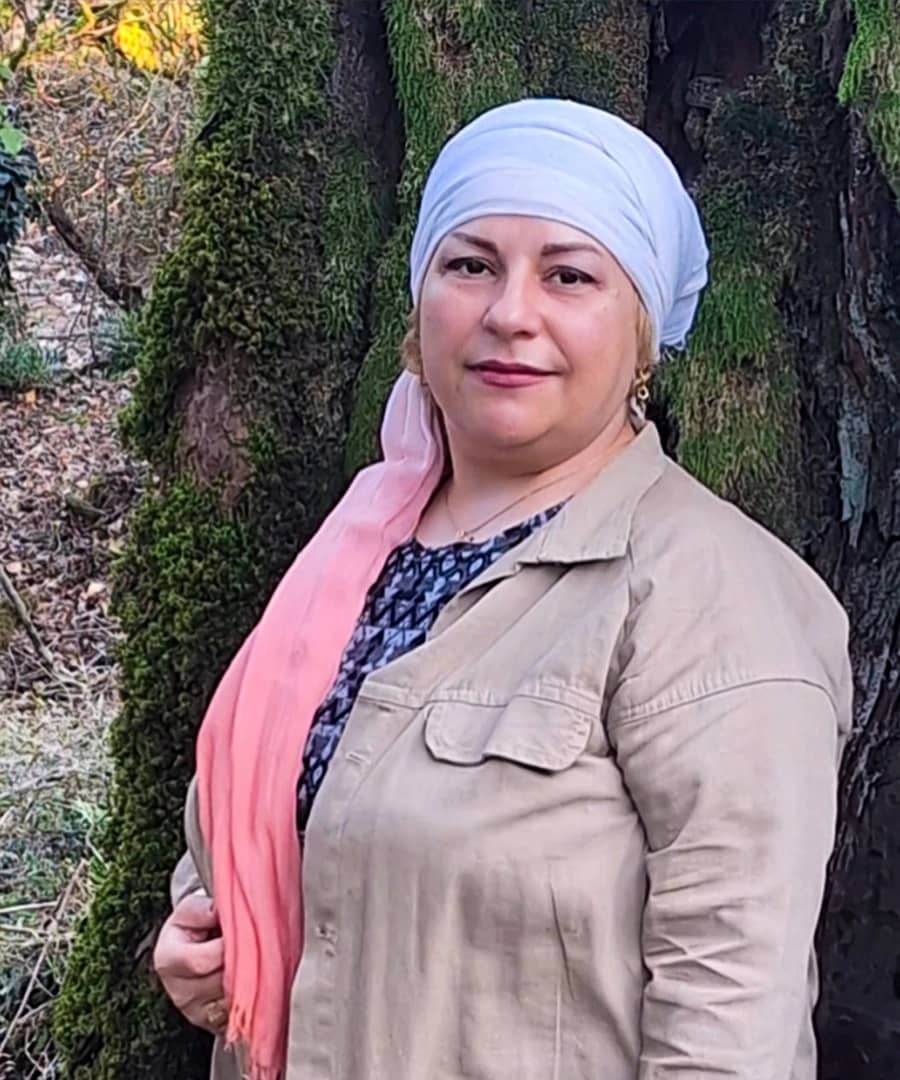 hostIntroImage-زری صالحی شهرستانی