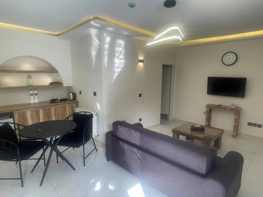 هتل آپارتمان در منطقه اجابیت کلاردشت - استاندارد  نما