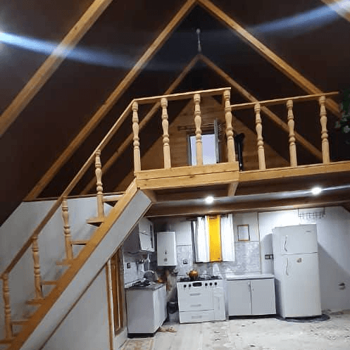  کلبه سوئیسی در روستا بیاره سی سخت  نما کلبه