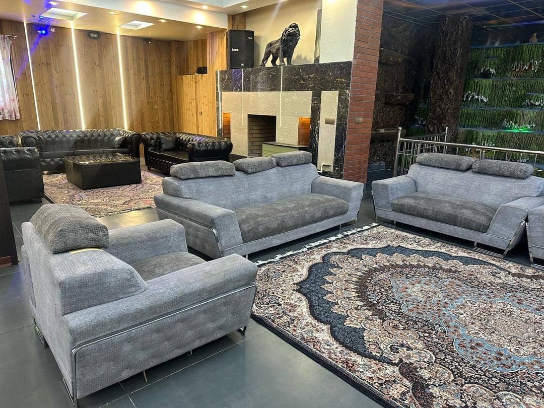 ویلا فورلکس با استخر و جکوزی آبگرم در رودهن  روف گاردن