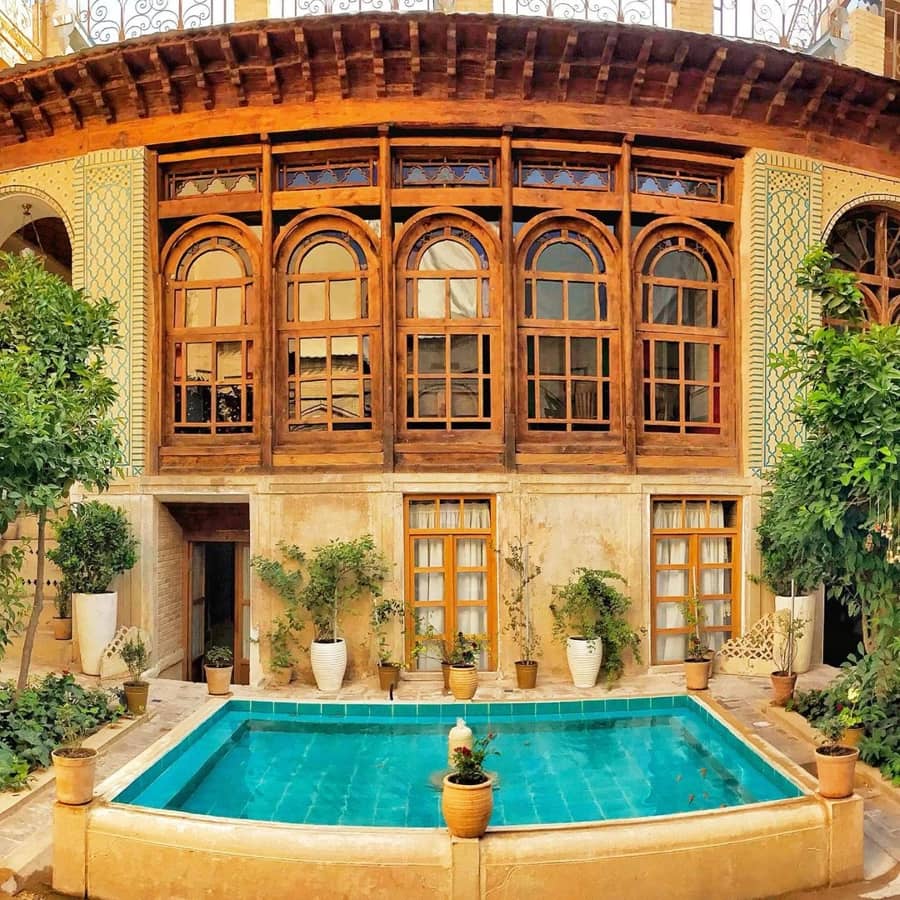 بوتیک هتل سه تخته در شیراز - دولتشاه  نما ساختمان 