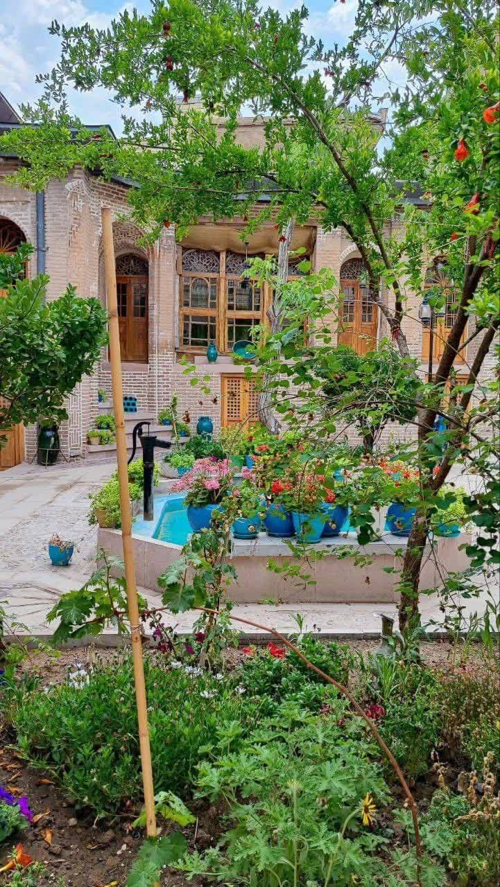 اقامتگاه سنتی در قزوین - عزیز نما اقامتگاه 