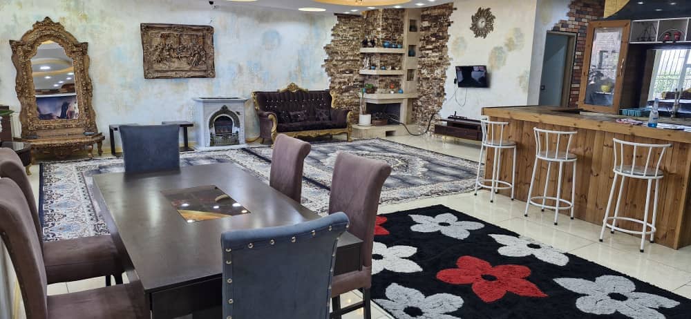 ویلا با استخر سرپوشیده آبگرم و جکوزی آبگرم در روستای کدیان قلات نما ویلا