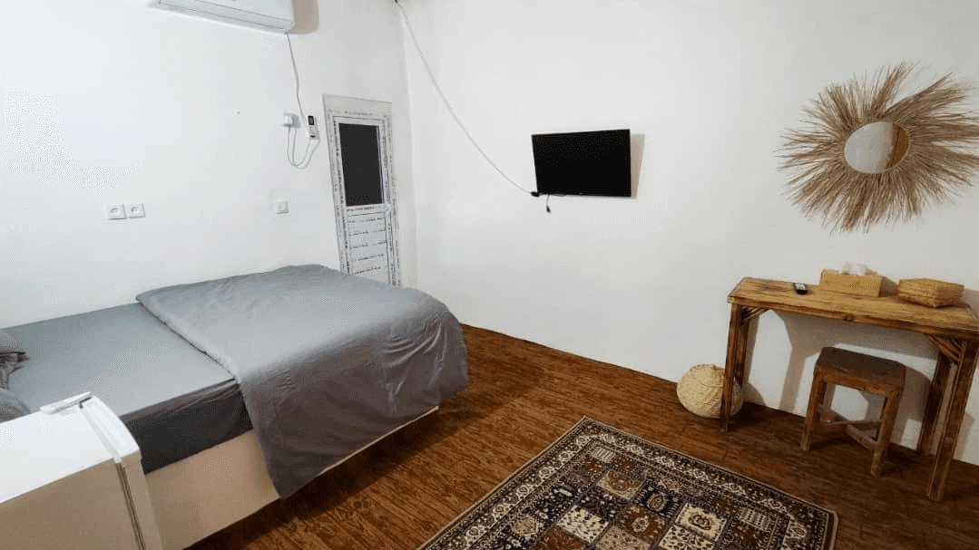 اقامتگاه بومگردی در روستا دیرستان قشم - 4 ورودی اتاق ها 