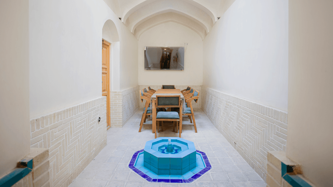 بوتیک هتل سنتی در کاشان - گلزار نما 