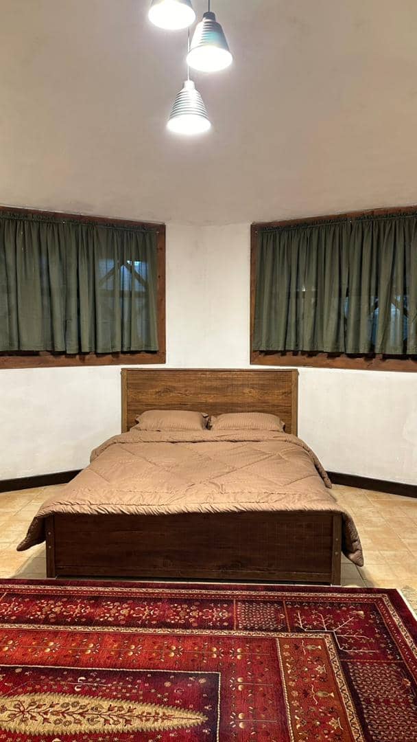 کلبه جنگلی در جنگل های سه هزار تنکابن - توسکا10  نما 