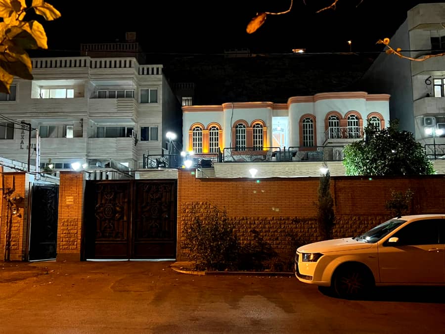 منزل ویلایی مبله در بلوار بوستان شیراز  نما