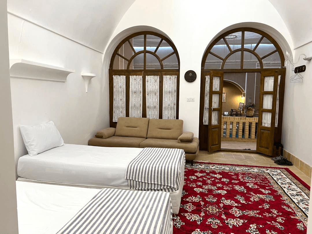 اجاره اتاق چهارتخت در فهادان یزد - 104 اتاق چهار تخته 