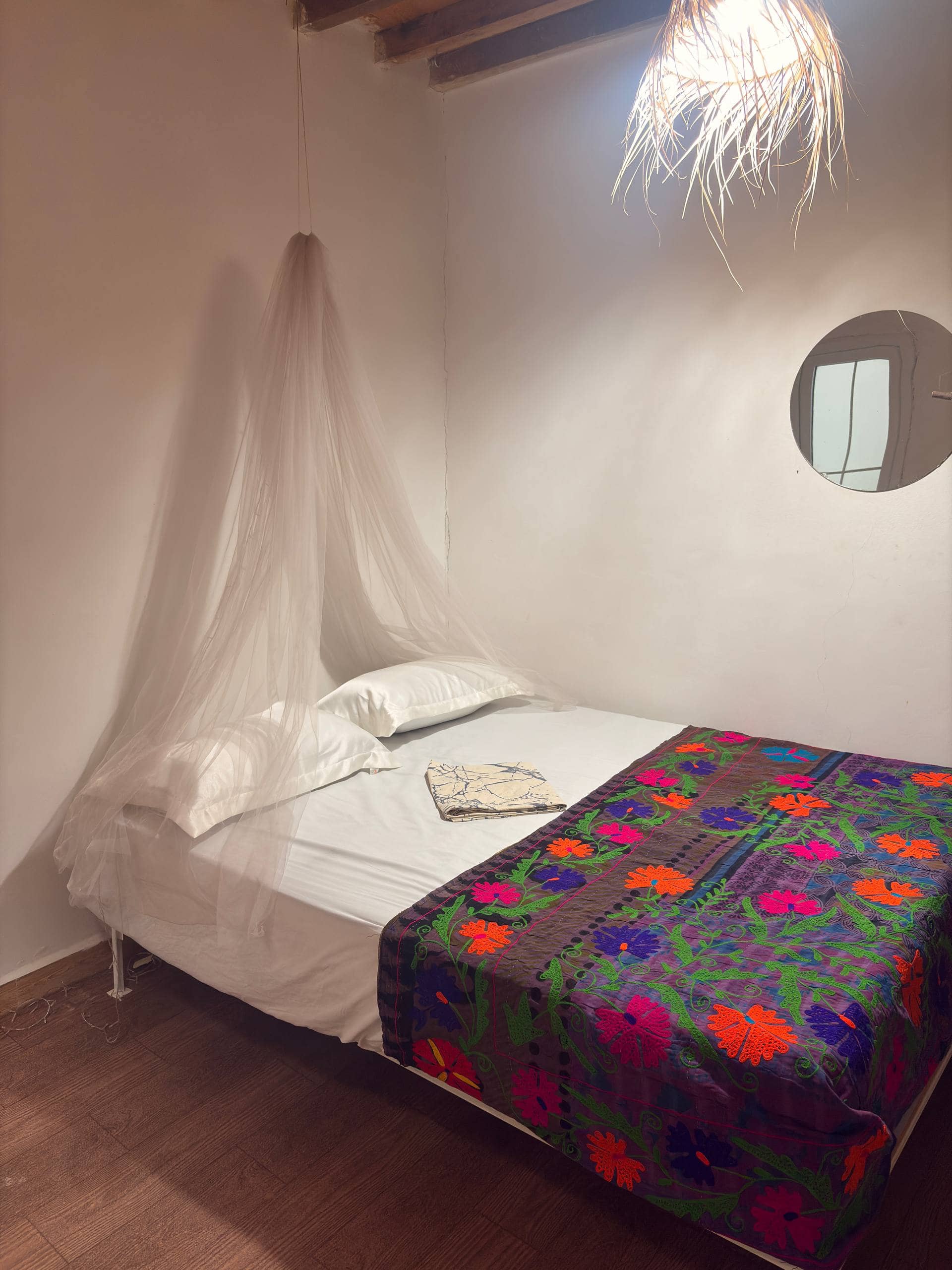 اجاره اتاق بومگردی در باغستان پارسیان - اتاق 6 دوتخته  اتاق 