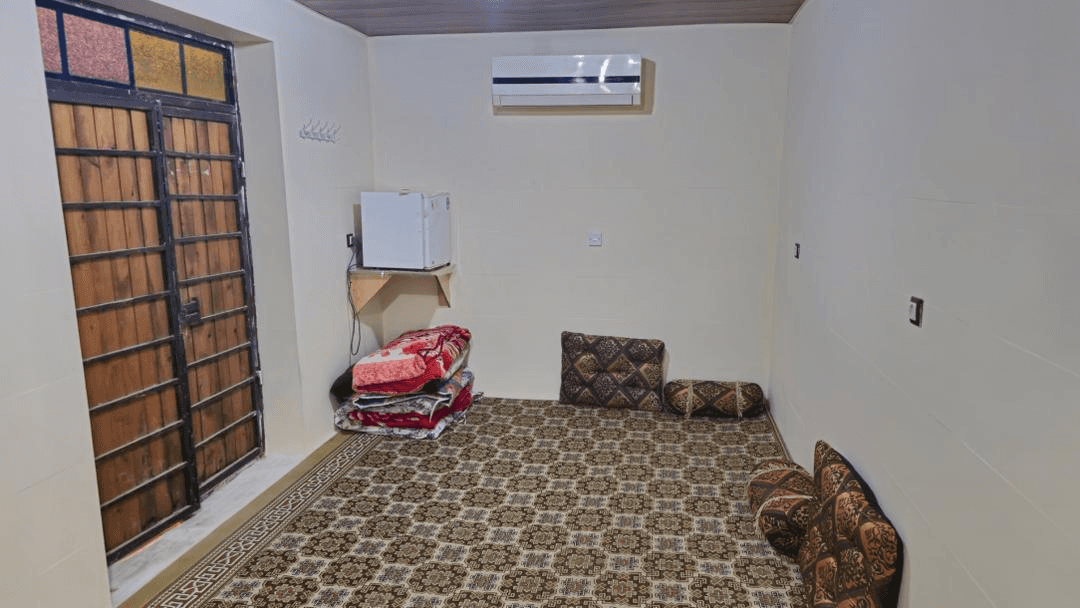 اقامتگاه سنتی در چاه مبارک عسلویه - اتاق 1 محوطه