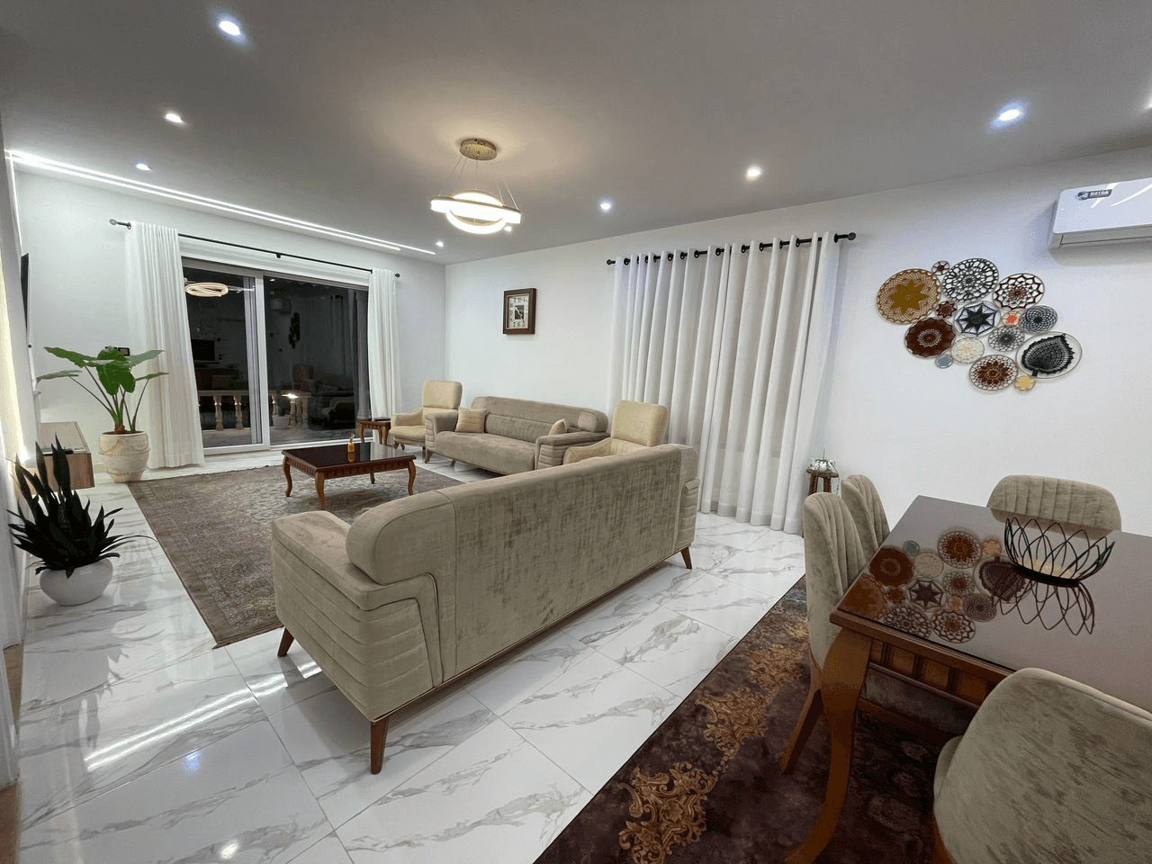 اجاره ویلا ساحلی در روستا علی آباد بندر انزلی - ورنا تراس و چشم انداز