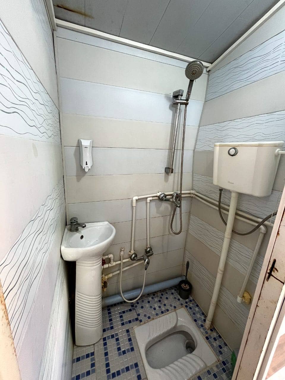 اجاره کانکس ساحلی در هرمز - سبز حیاط 