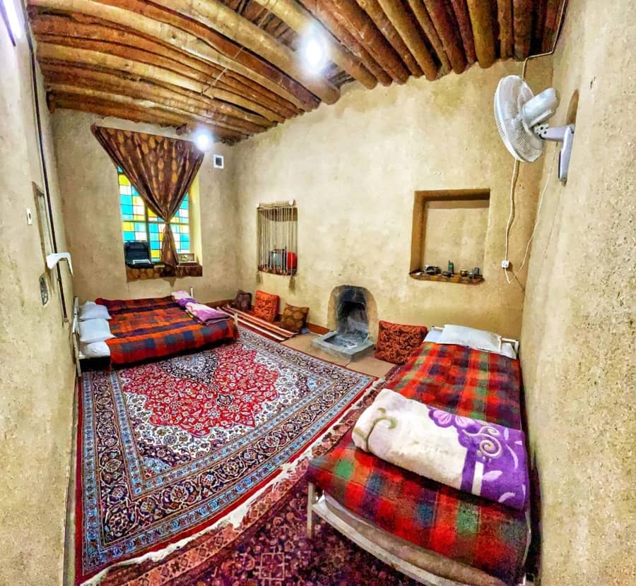 اقامتگاه بومگردی در کهکران سپیدان - 18 متری