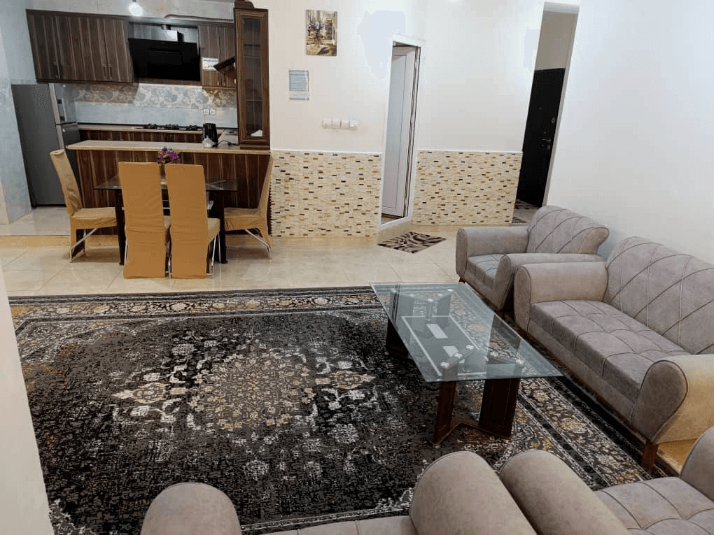 آپارتمان مبله دو خوابه در شهرک الهیه قشم - طبقه دوم سالن