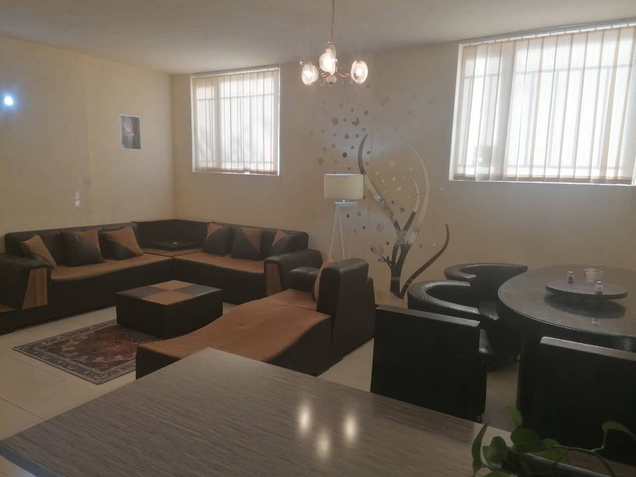 آپارتمان مبله در فاز2 صدرا - شیراز نما