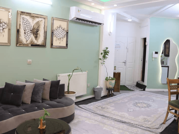 اجاره آپارتمان مبله نزدیک حرم در قم سالن