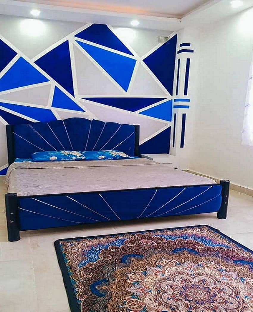 اجاره ویلا تکخواب در روستا دلچه کنار رودخانه - سنگر  حیاط ویلا 