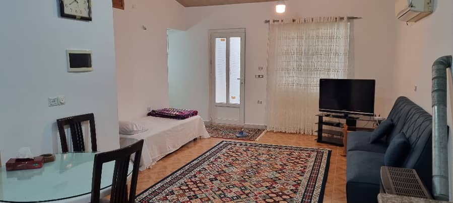 ویلا تک خواب نزدیک ساحل در متل قو  حیاط 