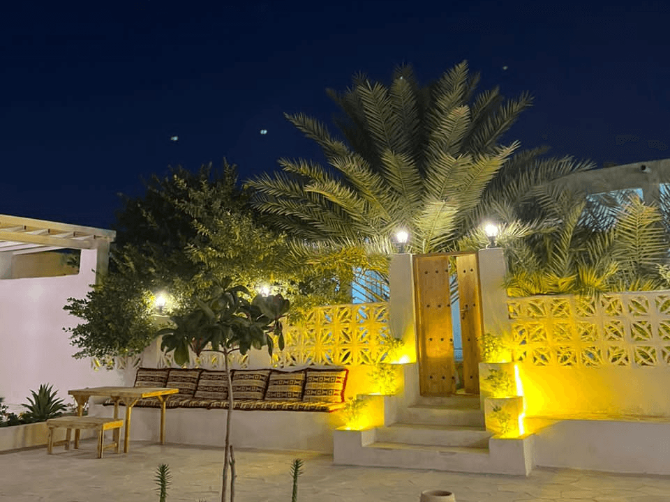  اقامتگاه بومگردی در روستا دیرستان قشم - 7 اتاق 7 دهیل 