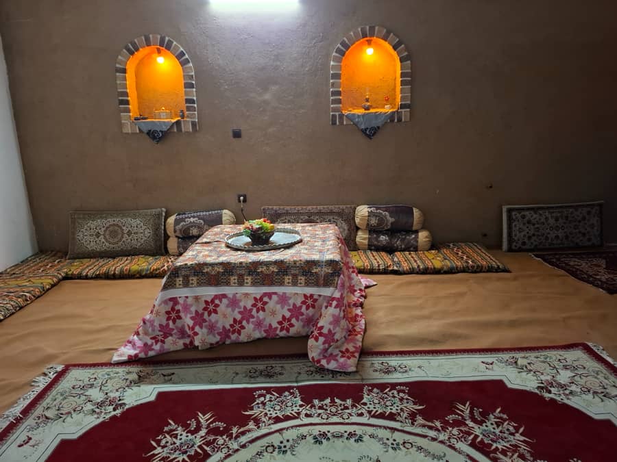 اجاره اقامتگاه بومگردی در روستا ازغد طرقبه - ماهور  نما واحد ماهور 