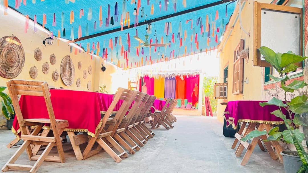 اجاره اتاق سنتی نزدیک ساحل در هرمز - 11متر محیط اقامتگاه