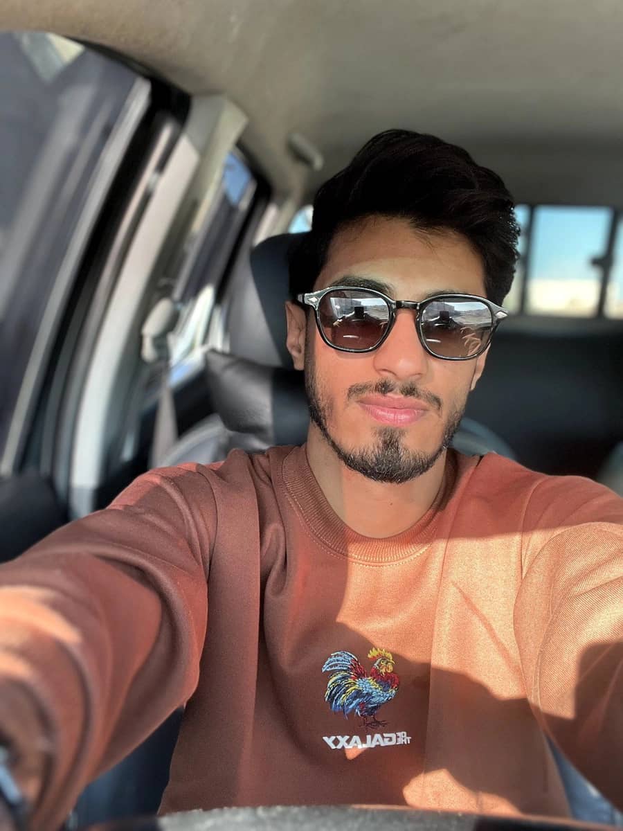 hostIntroImage-اسلام گورانی