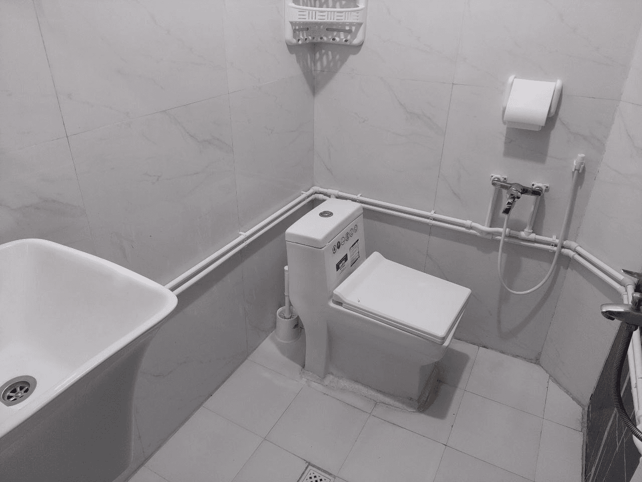 اجاره اتاق بوم گردی در باغستان پارسیان - اتاق 7 بیرون اقامتگاه