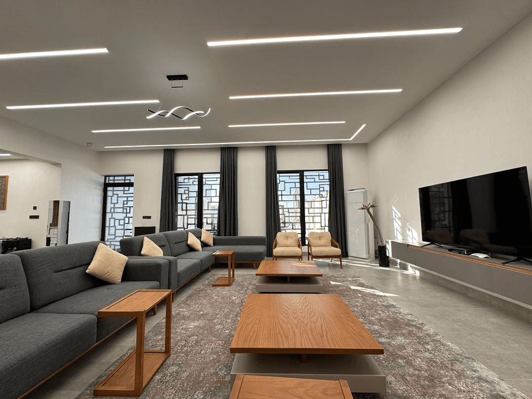 اجاره ویلا با استخر روباز آبگرم در روستا دفاری قشم  ویلا با استخر روباز آبگرم 