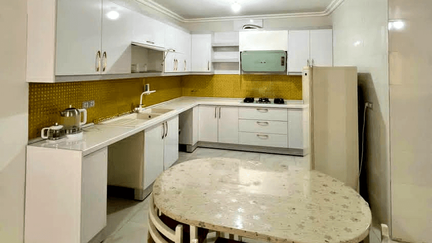 آپارتمان مبله دو خواب در روستا هاله عسلویه سالن