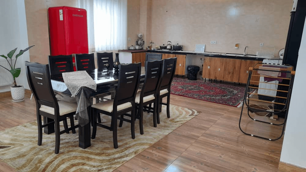 اجاره ویلا دوبلکس جکوزی دار در رمج محله شیرود سالن