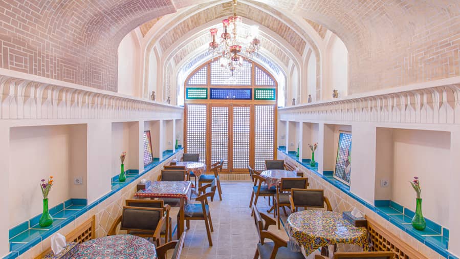 بوتیک هتل سنتی در کاشان - گلفام محوطه