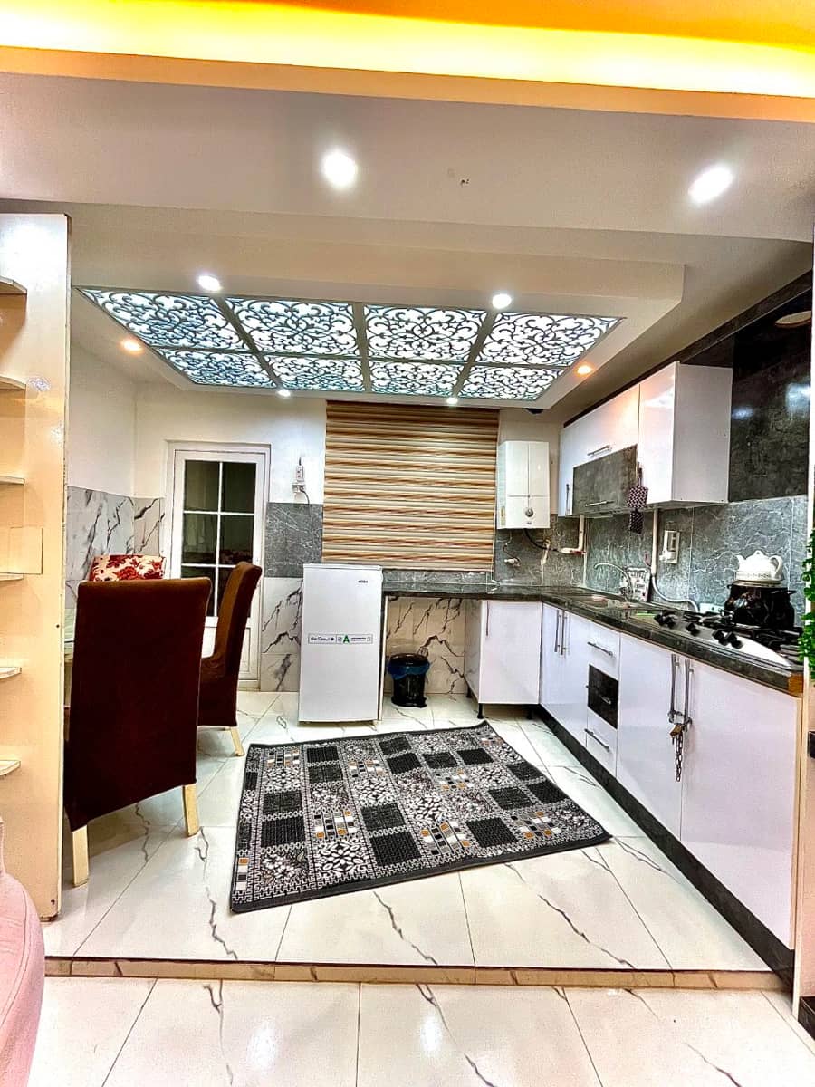 منزل ویلایی در بلوار شهدا گمنام رشت  سالن 