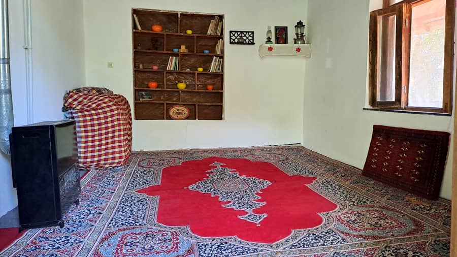 اقامتگاه بومگردی در روستای برسه تنکابن - شاه نشین تراس