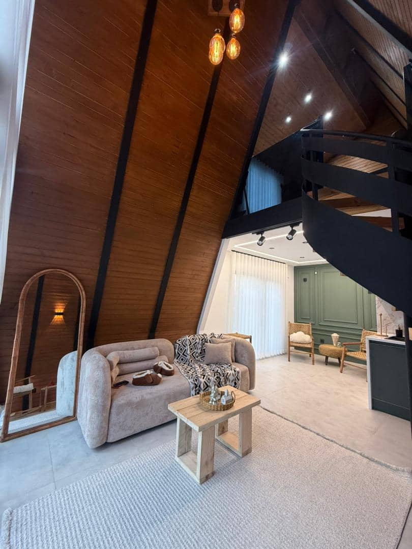 کلبه سوئیسی جنگلی در روستای اشمنان طالم خمام - نوژ کابین نما کلبه 