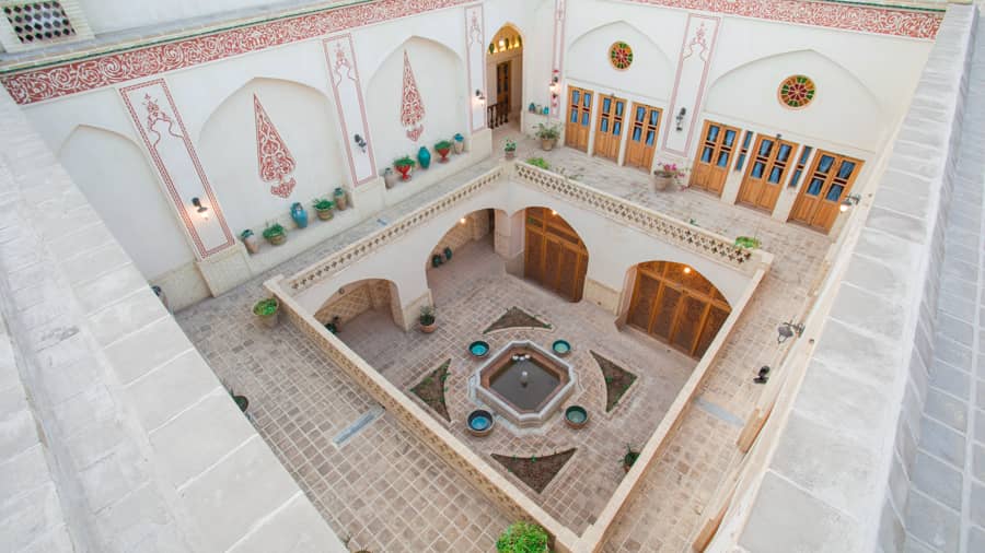 بوتیک هتل سنتی در کاشان - گلسار محوطه و نما