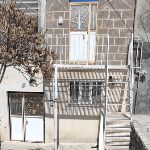 منزل ویلایی در سنندج - تکخواب سالن