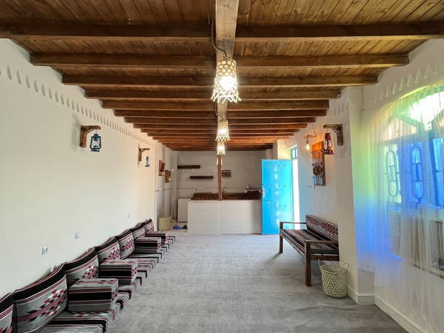 اجاره ویلا در بنود عسلویه حیاط