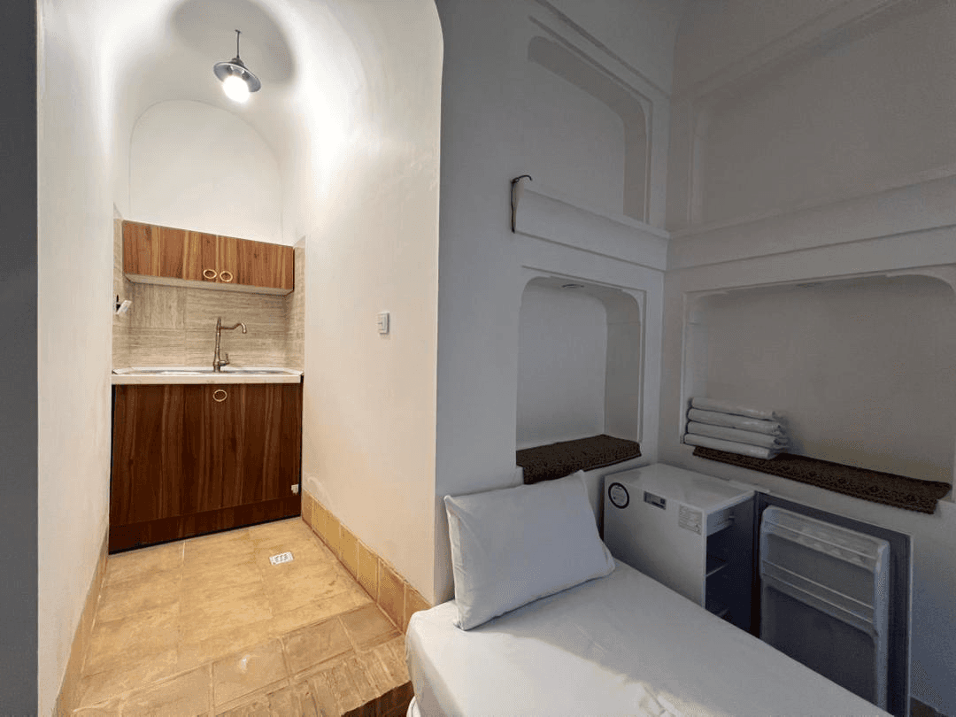 اجاره اتاق چهارتخته سینگل در خیابان فهادان یزد - 107 اتاق چهارتخته 